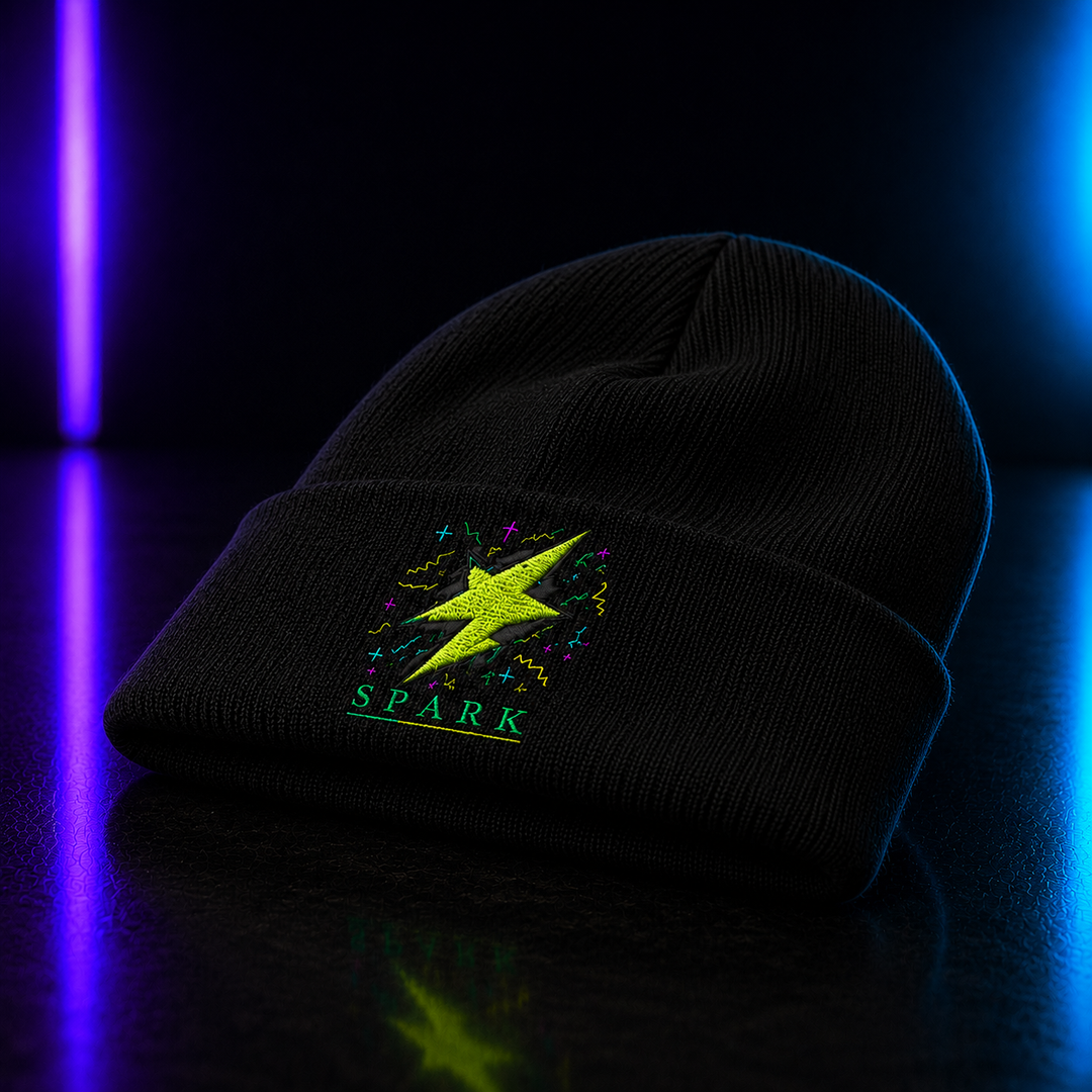 Luna Spark – Logo Beanie