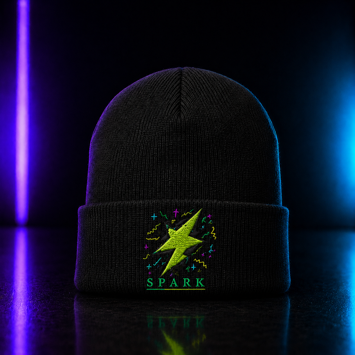 Luna Spark – Logo Beanie